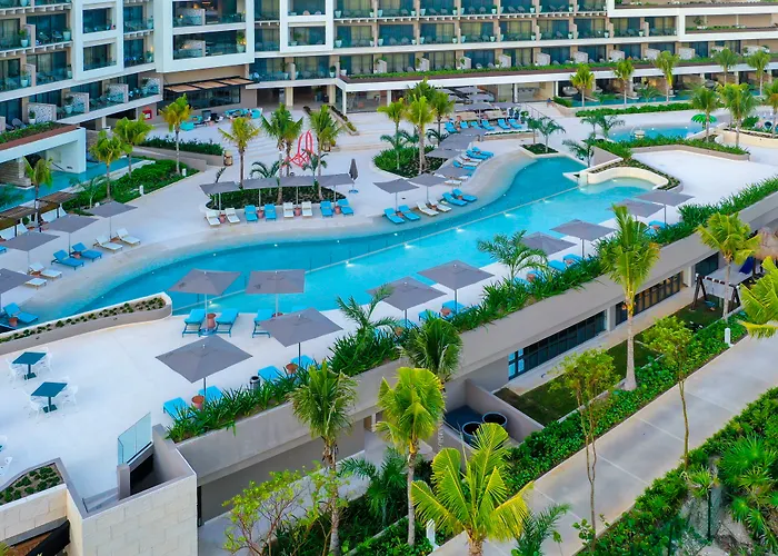 Estudio Playa Mujeres