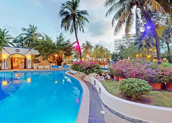 Oasis Palm Hotel Cancun