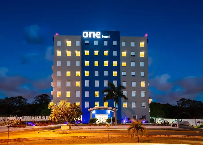 One Cancun Centro