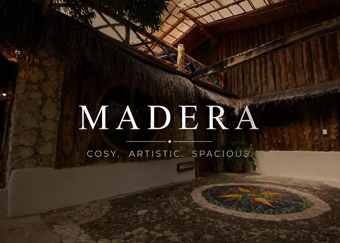Oma Cancun - Holistic Healing Center, México